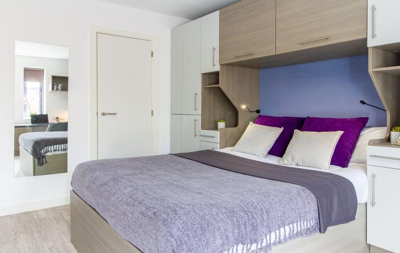 Gilesgate, Durham - Image 1